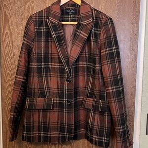 Chadwick’s of Boston  brown/black/red  1/2 wool plaid Blazer